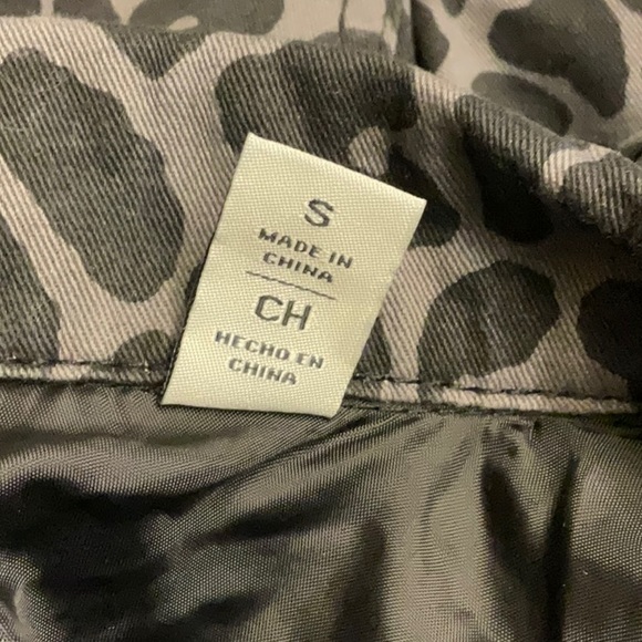 NWT Levi Strauss & Co Leopard print belted jacket/coat black/gray color size S - Picture 13 of 16